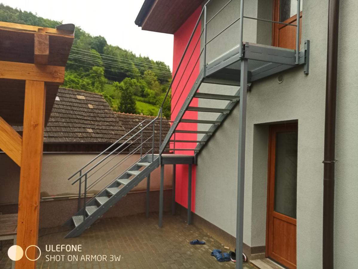 Pohoda Salas U Velehradu-2 Apartmany Uherske Hradiste Luaran gambar