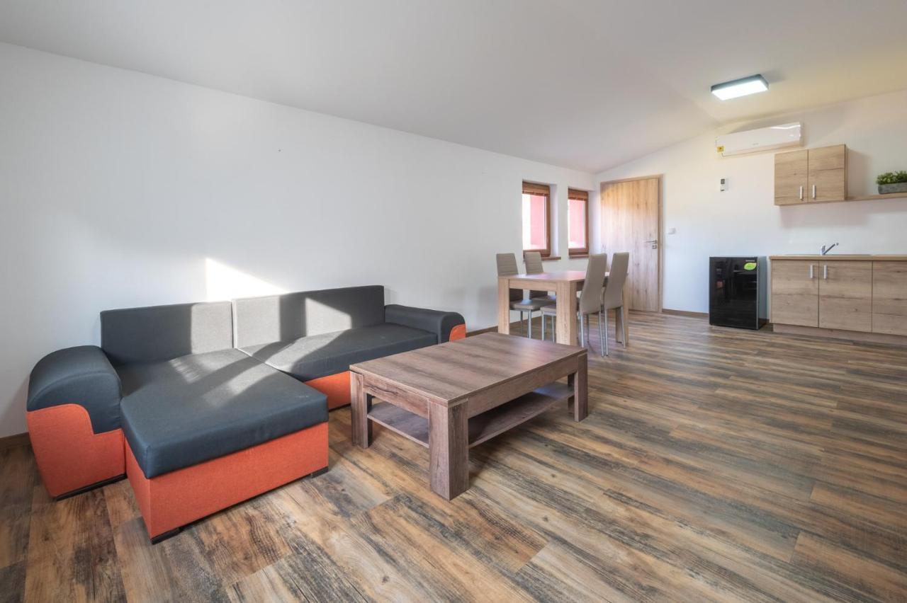Pohoda Salas U Velehradu-2 Apartmany Uherske Hradiste Luaran gambar